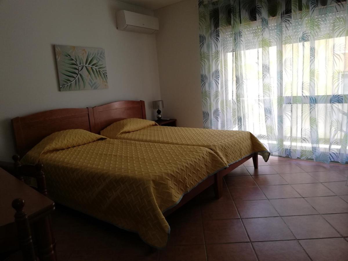 Apartamentos Arcada クアルテイラ エクステリア 写真